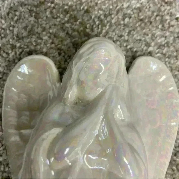Iridescent Praying Angel Figurine 4.5” Tall, kneeling in prayer - Picture 3 of 8